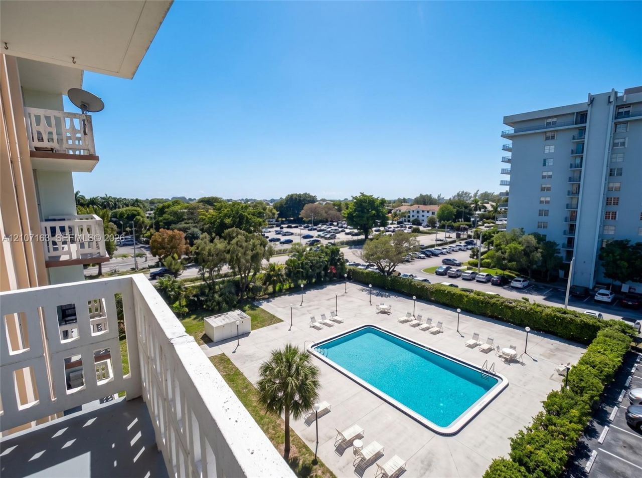 15600 NW 7th Ave, Unit 704, Miami, FL 33169 Photo