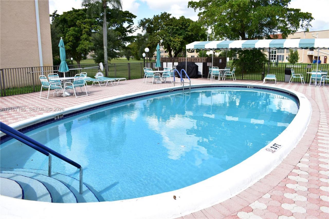 2751 N Pine Island Rd, Unit 101, Sunrise, FL 33322 Photo