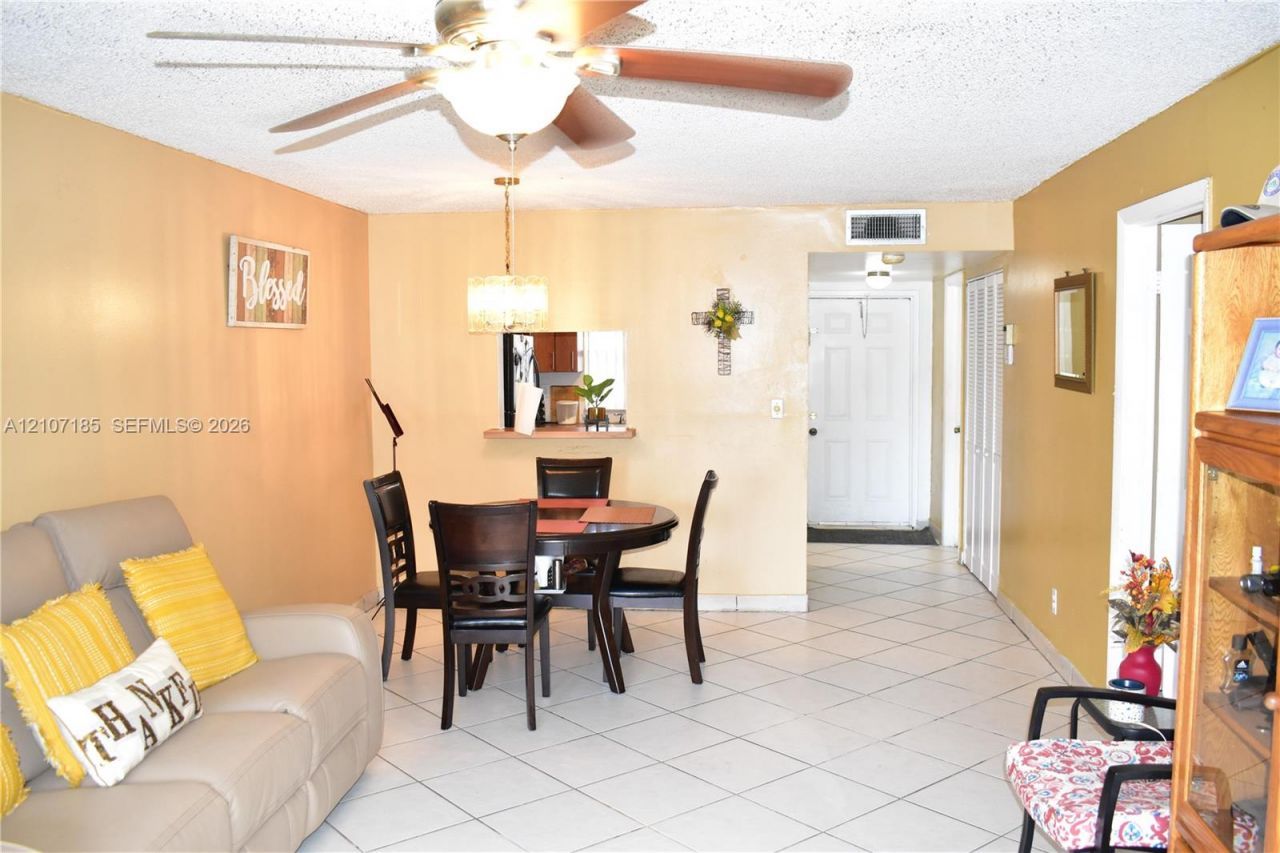 2751 N Pine Island Rd, Unit 101, Sunrise, FL 33322 Photo