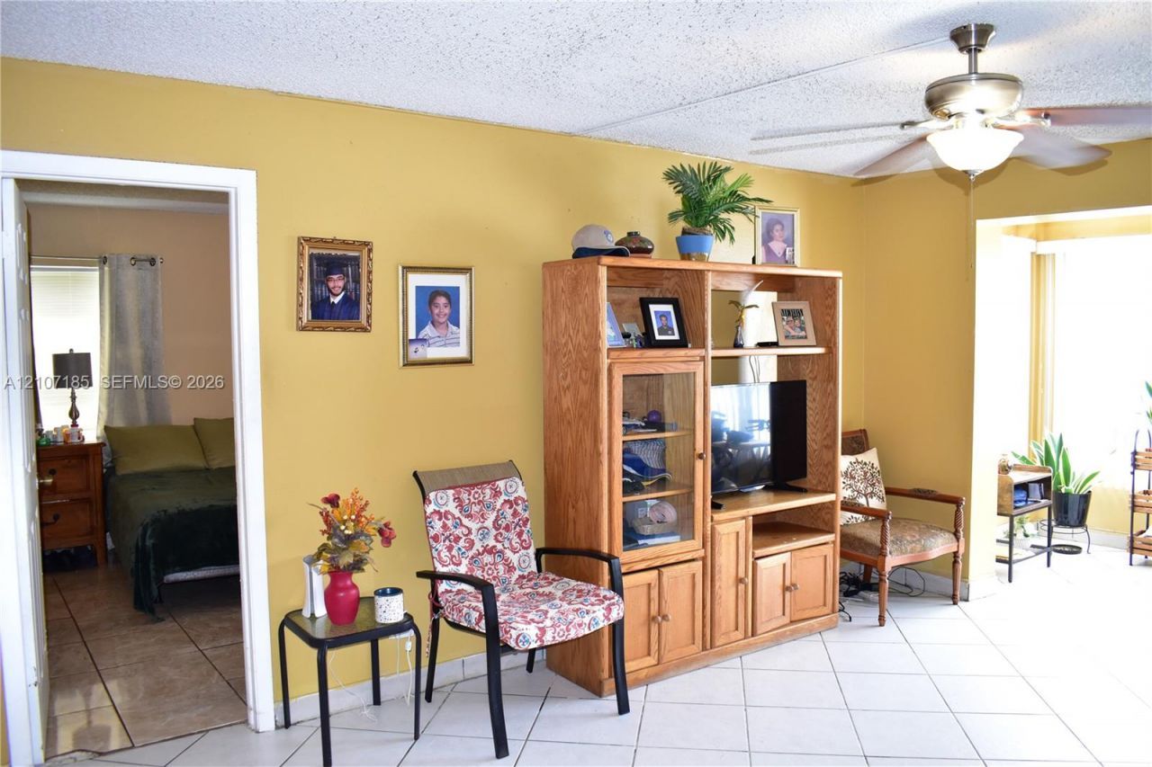 2751 N Pine Island Rd, Unit 101, Sunrise, FL 33322 Photo