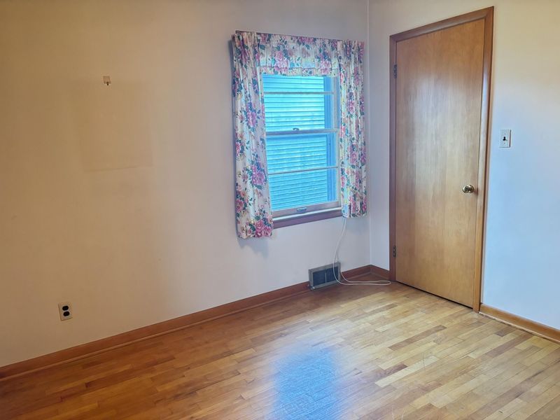 120 Locust Street, Greenville, OH 45331 Photo 9