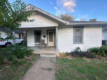 2118 Columbus Avenue , Fort Worth, TX 76164