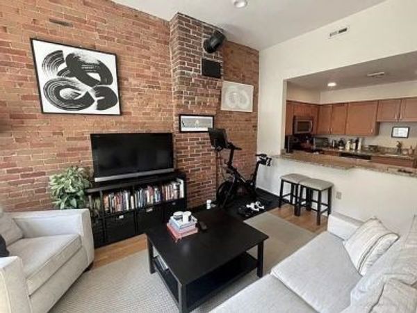 71 Appleton St, Unit 2, Boston, MA 02116