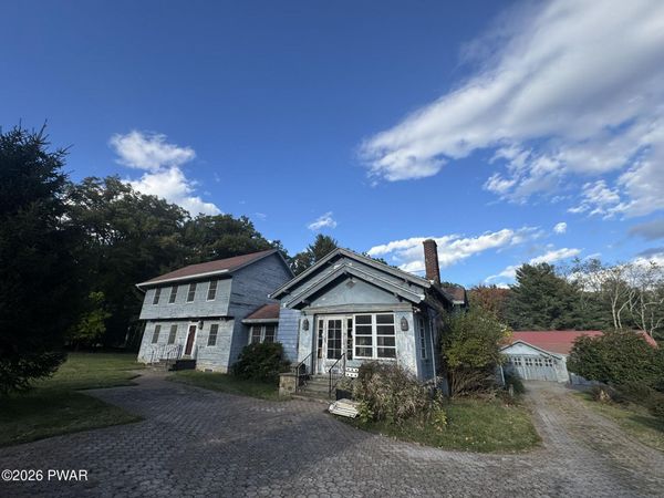 486 Rowland Road , Greeley, PA 18425