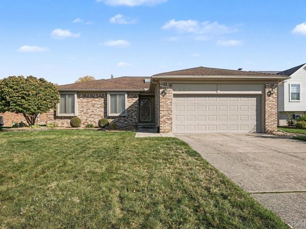 35662 Buxton Drive, Sterling Heights, Mi 48310