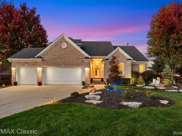12940 Graefield Circle, Plymouth Township, Mi 48170