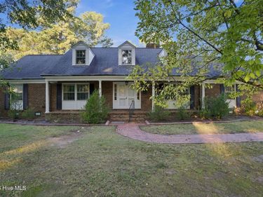 209 Brentwood Drive N, Wilson, NC 27893