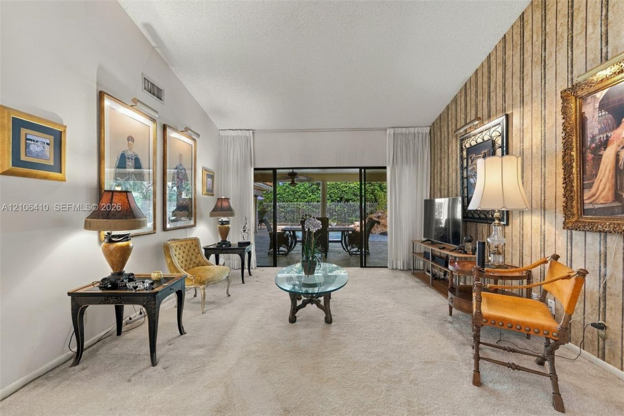 1725 Lakeshore Cir , Weston, FL 33326 Photo