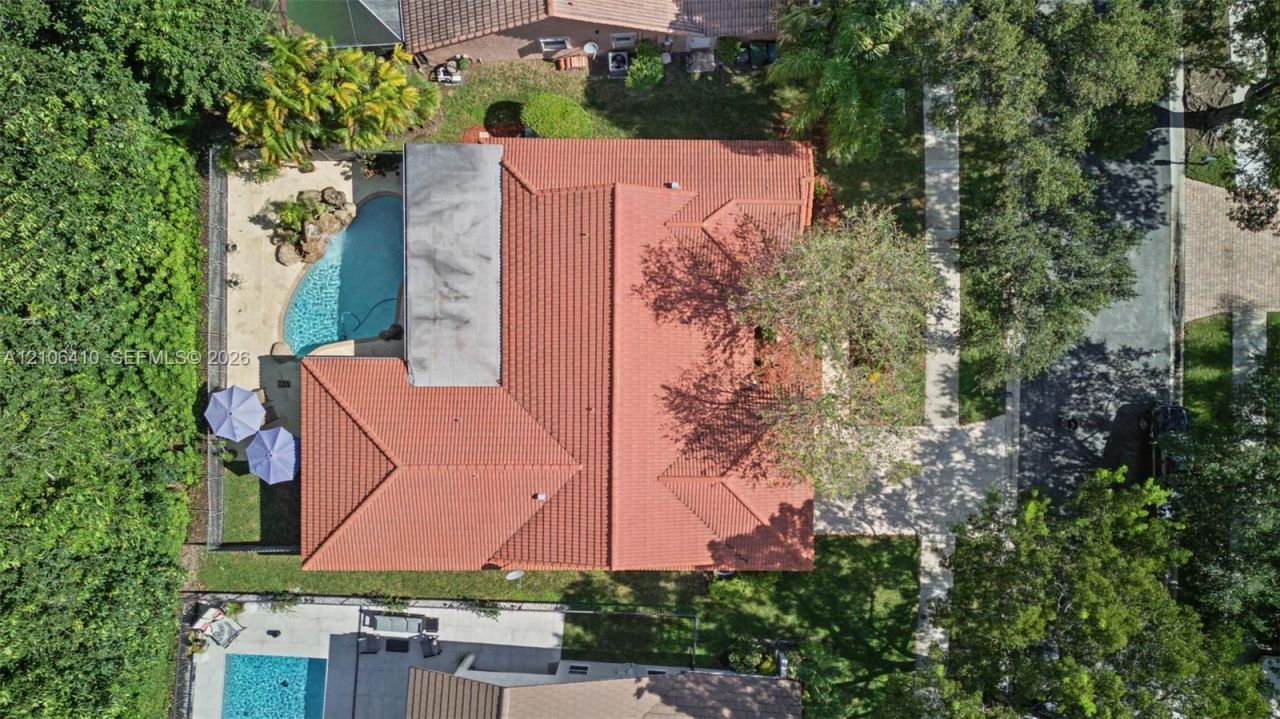 1725 Lakeshore Cir , Weston, FL 33326 Photo