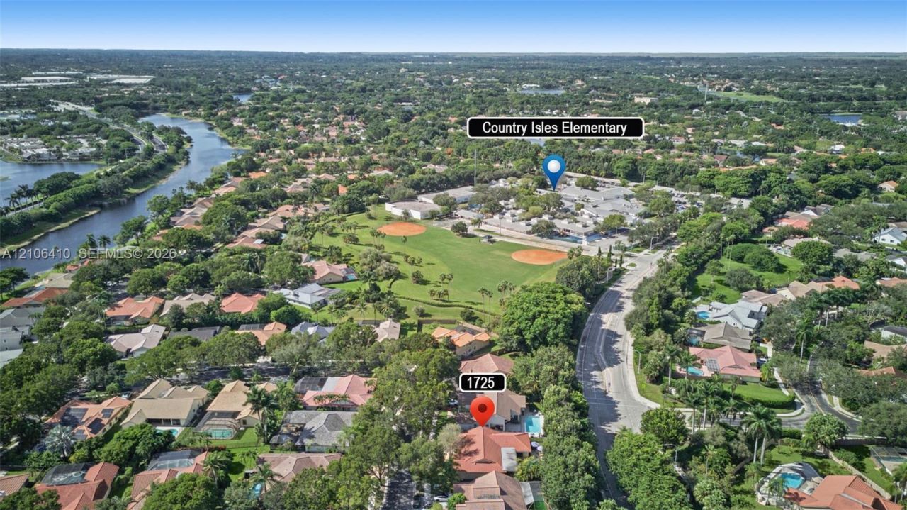 1725 Lakeshore Cir , Weston, FL 33326 Photo