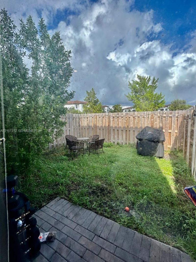 613 NE 208th Ter , Unit 613, Miami, FL 33179 Photo