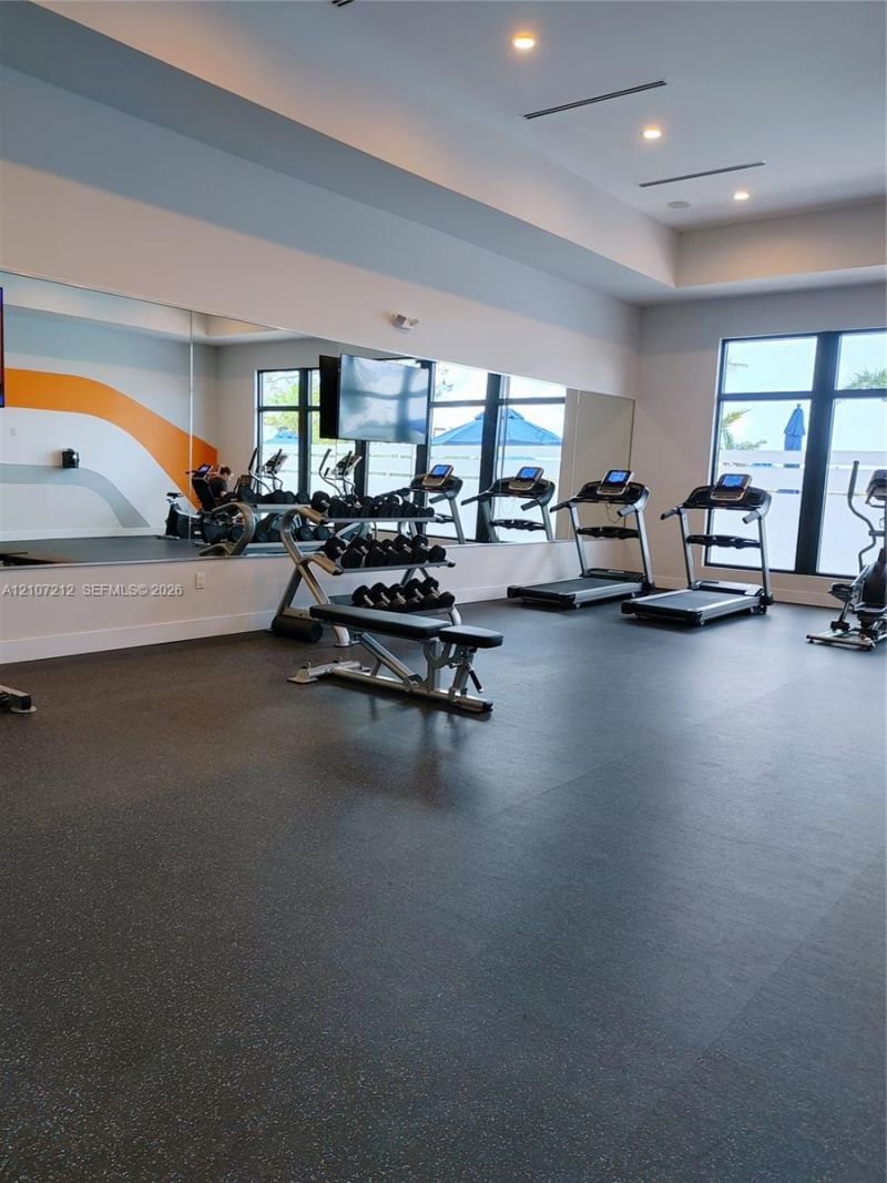 613 NE 208th Ter , Unit 613, Miami, FL 33179 Photo