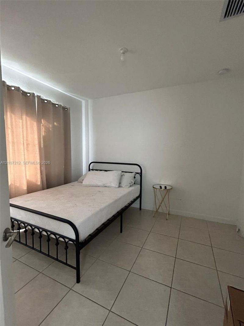 613 NE 208th Ter , Unit 613, Miami, FL 33179 Photo
