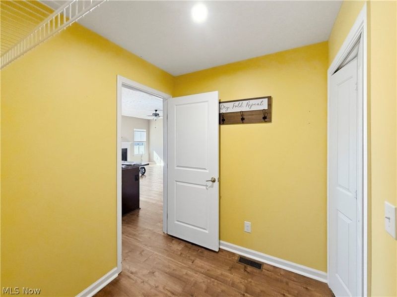 3204 Boettler Street NE, Canton, OH 44721 Photo 24