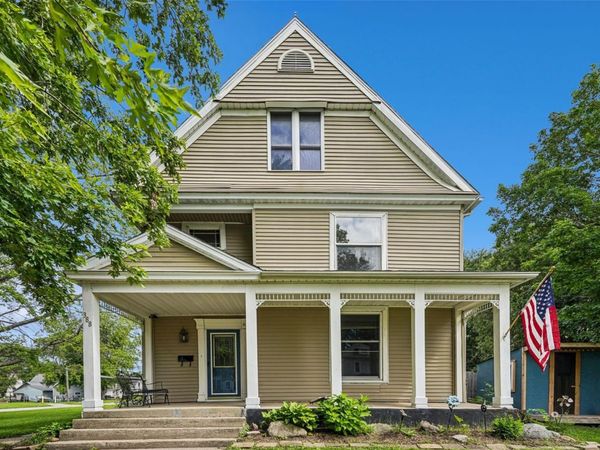388 W Hilton Street , Marengo, IA 52301