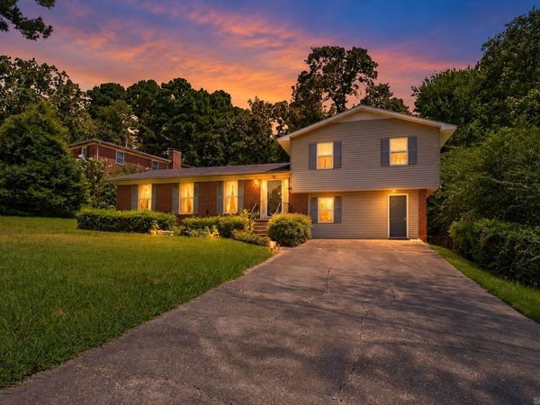 12880 Southridge Drive, Little Rock, AR 72212