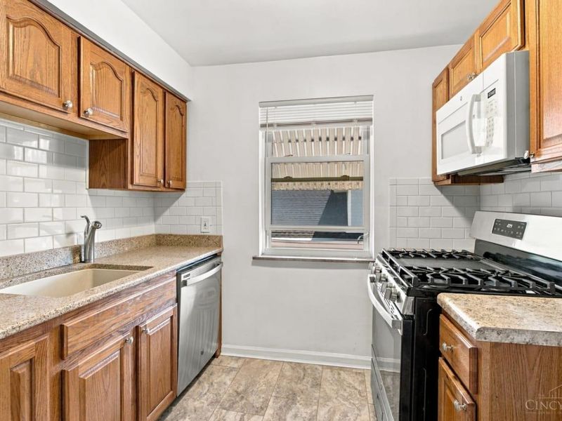 6235 Cortelyou Avenue, Cincinnati, OH 45213 Photo 7