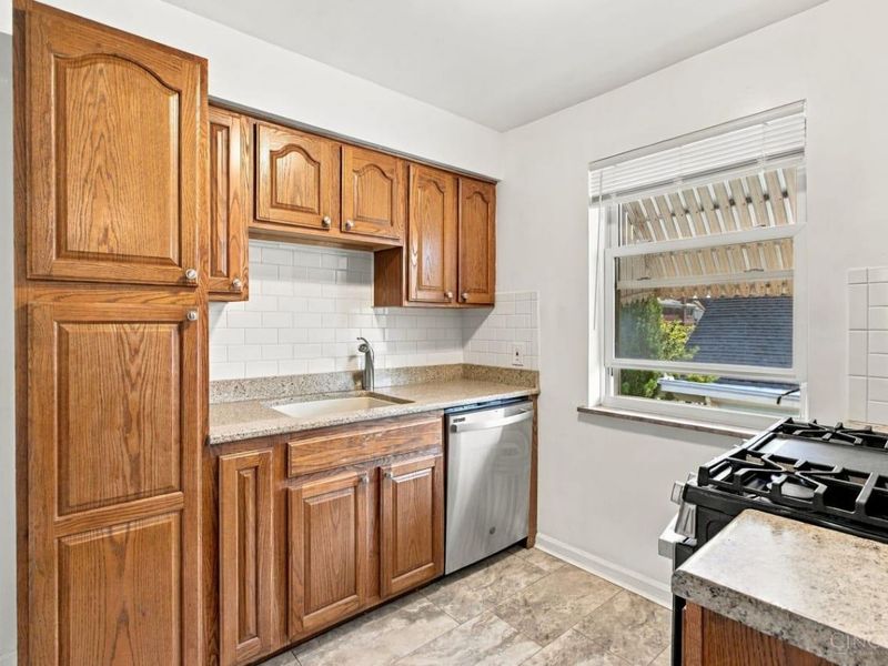 6235 Cortelyou Avenue, Cincinnati, OH 45213 Photo 8