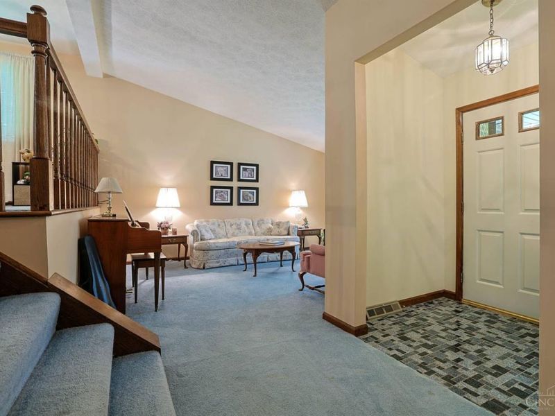 5800 West Fork Road, Green Township, OH 45247 Photo 3