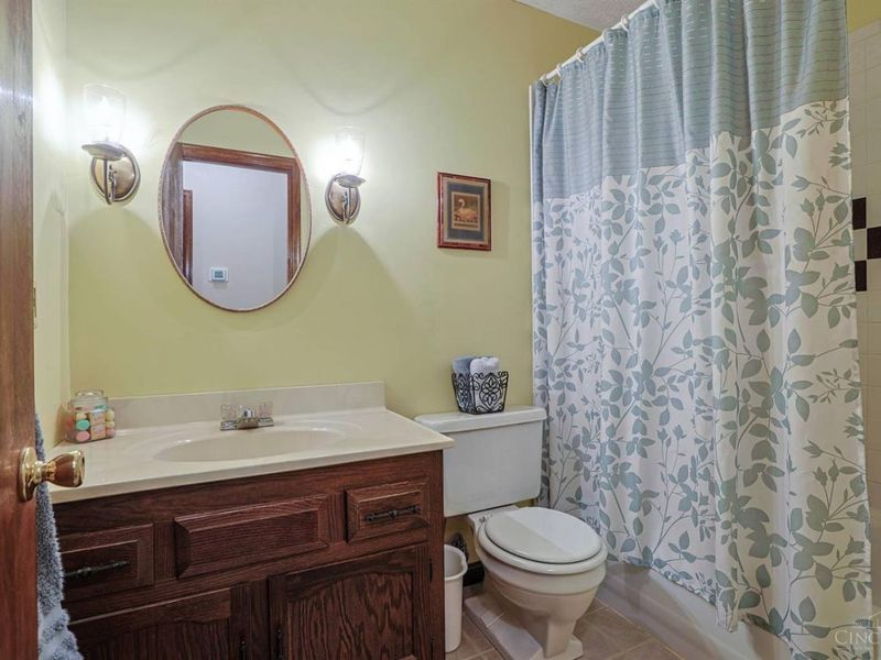 5800 West Fork Road, Green Township, OH 45247 Photo 33
