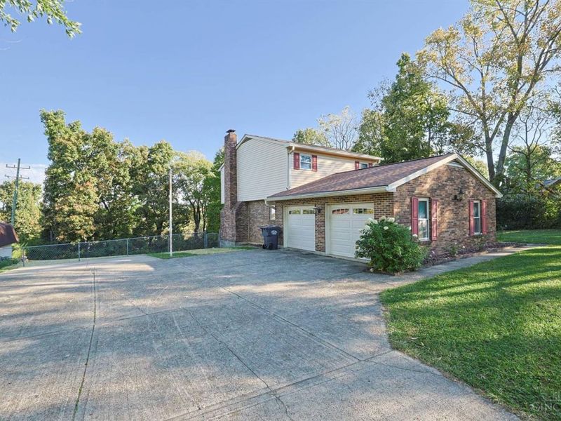 5800 West Fork Road, Green Township, OH 45247 Photo 47