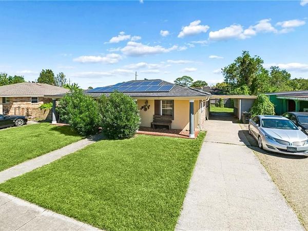 4835 CARDENAS Drive , New Orleans, LA 70127