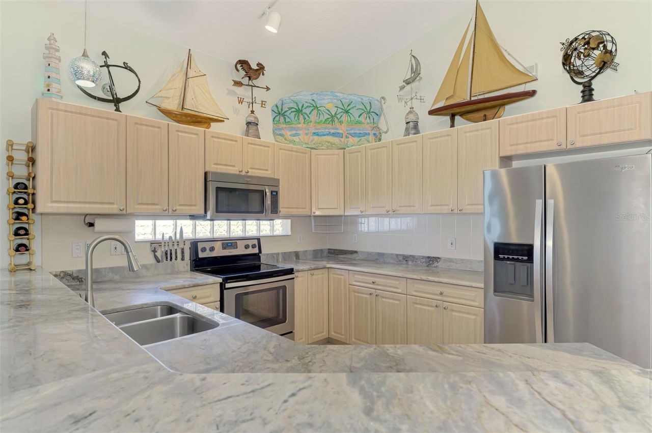 219 Rio Terra , Venice, FL 34285 Photo