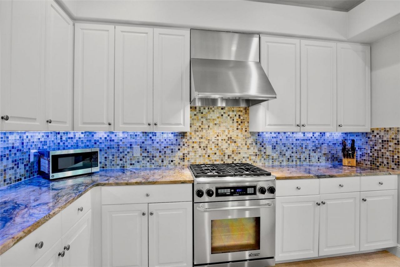 4804 Benchmark Court, Sarasota, FL 34238 Photo