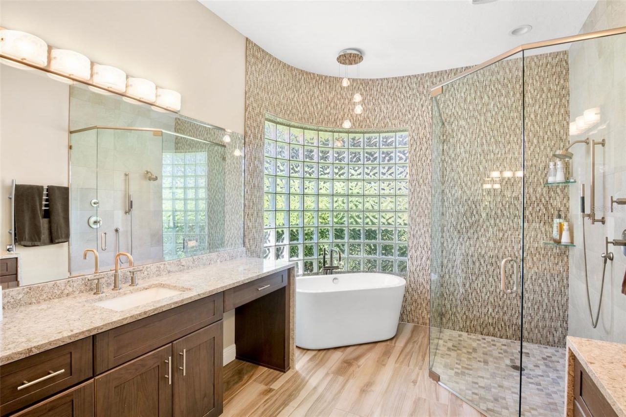 4804 Benchmark Court, Sarasota, FL 34238 Photo