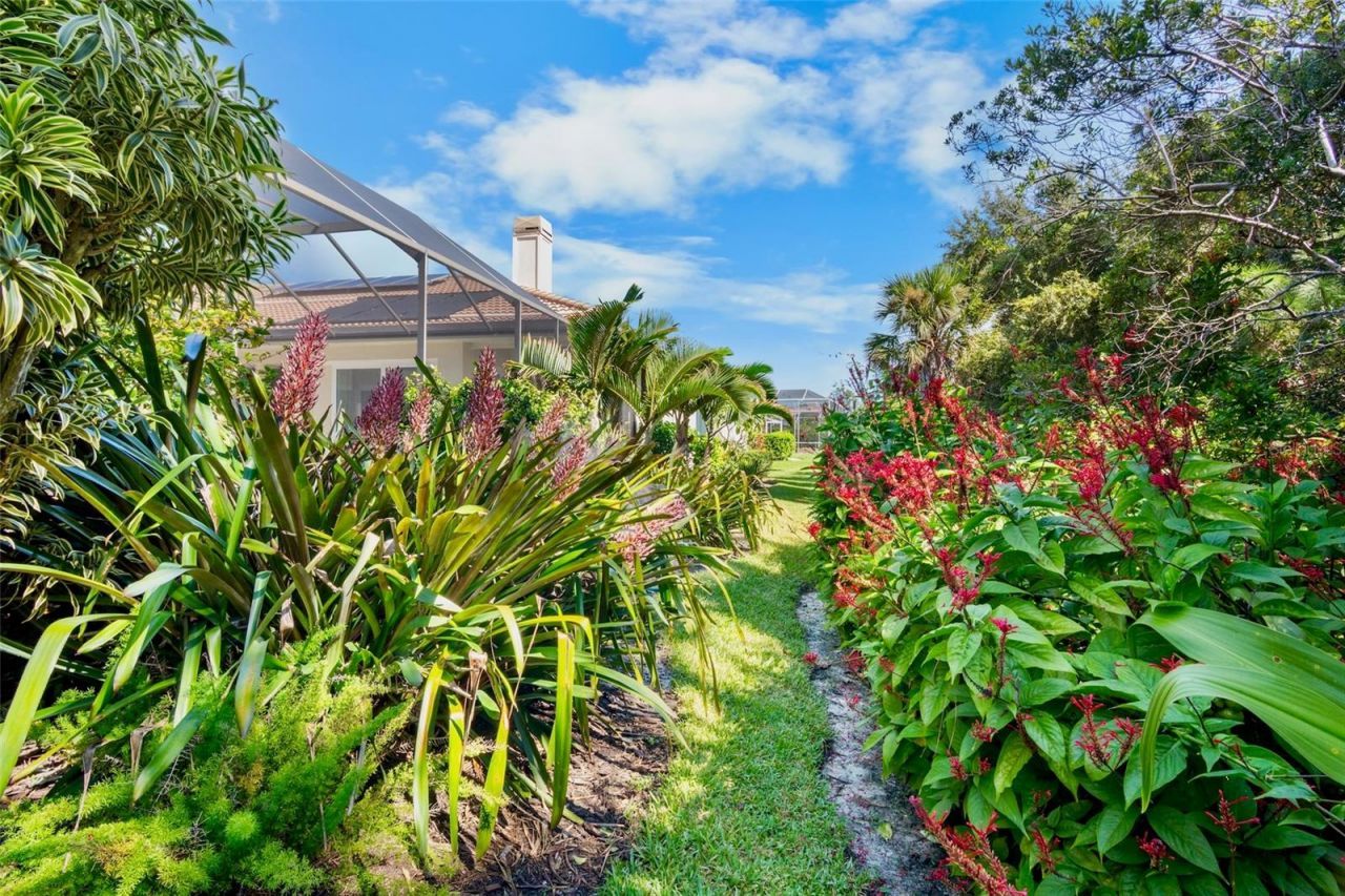4804 Benchmark Court, Sarasota, FL 34238 Photo
