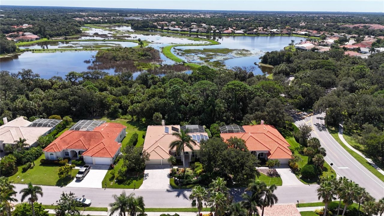 4804 Benchmark Court, Sarasota, FL 34238 Photo