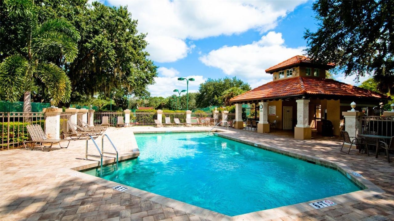 4804 Benchmark Court, Sarasota, FL 34238 Photo