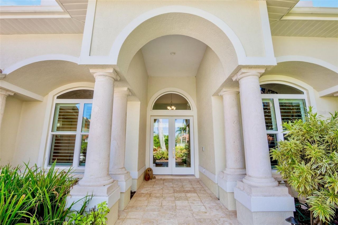 4804 Benchmark Court, Sarasota, FL 34238 Photo