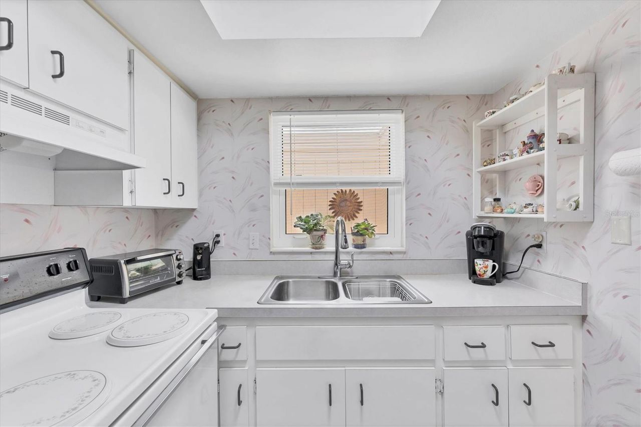 2905 51st Avenue W, Bradenton, FL 34207 Photo
