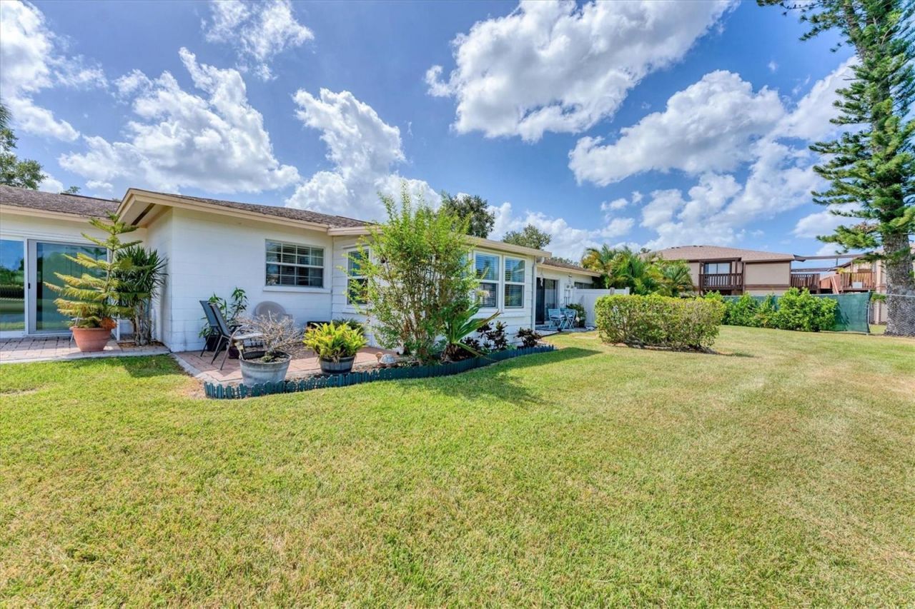 2905 51st Avenue W, Bradenton, FL 34207 Photo