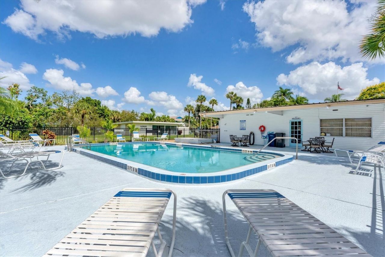 2905 51st Avenue W, Bradenton, FL 34207 Photo