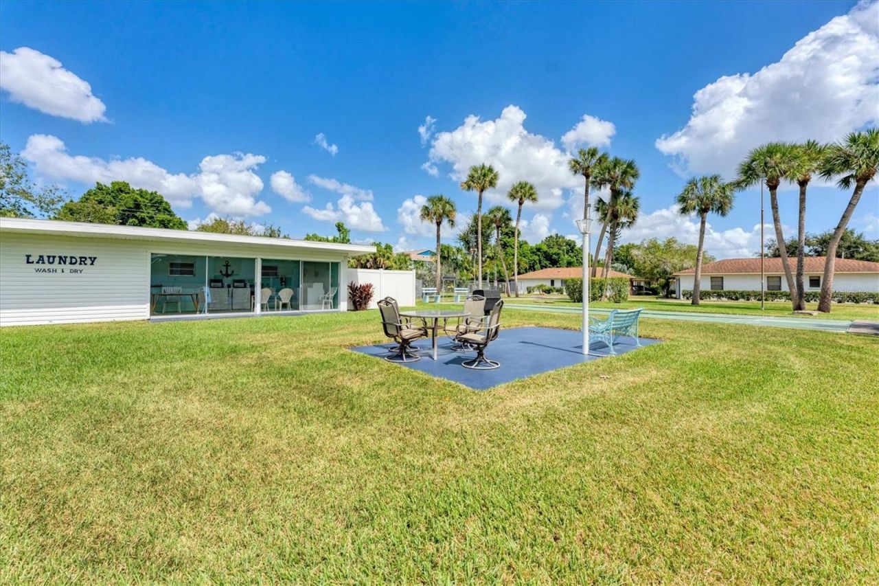 2905 51st Avenue W, Bradenton, FL 34207 Photo