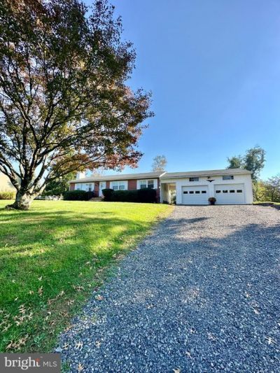 73 SUNSET DRIVE, NEW HOPE, PA 18938