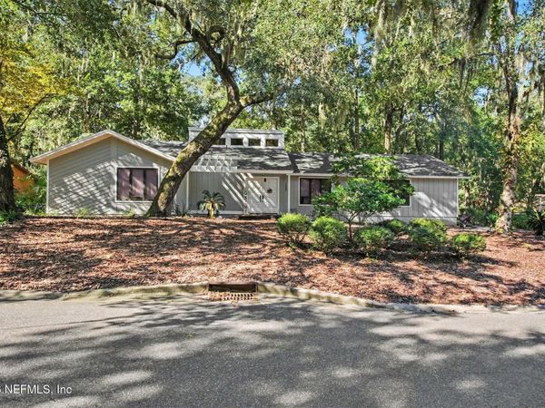 12082 HIDDEN HILLS Drive S, Jacksonville, FL 32225