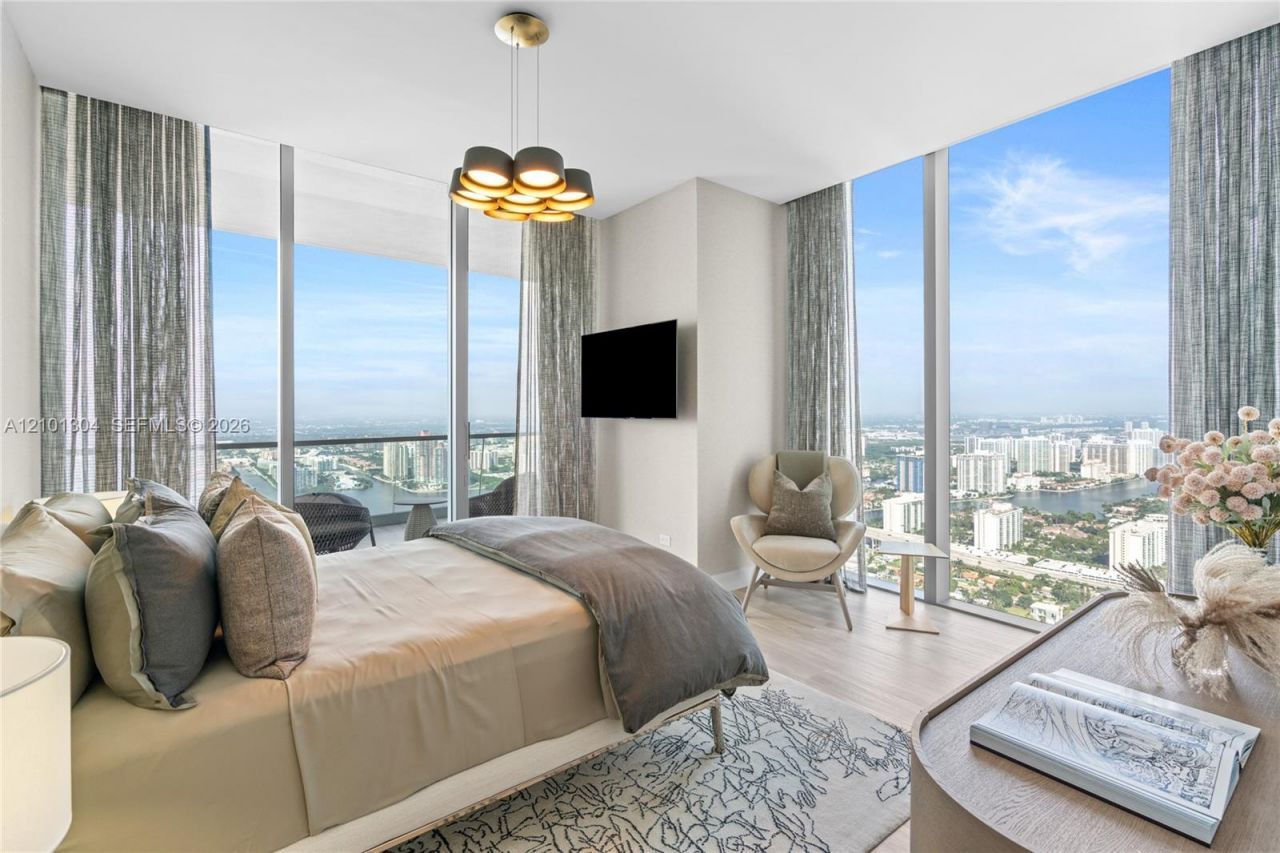 18501 Collins Ave, Unit 5101, Sunny Isles Beach, FL 33160 Photo