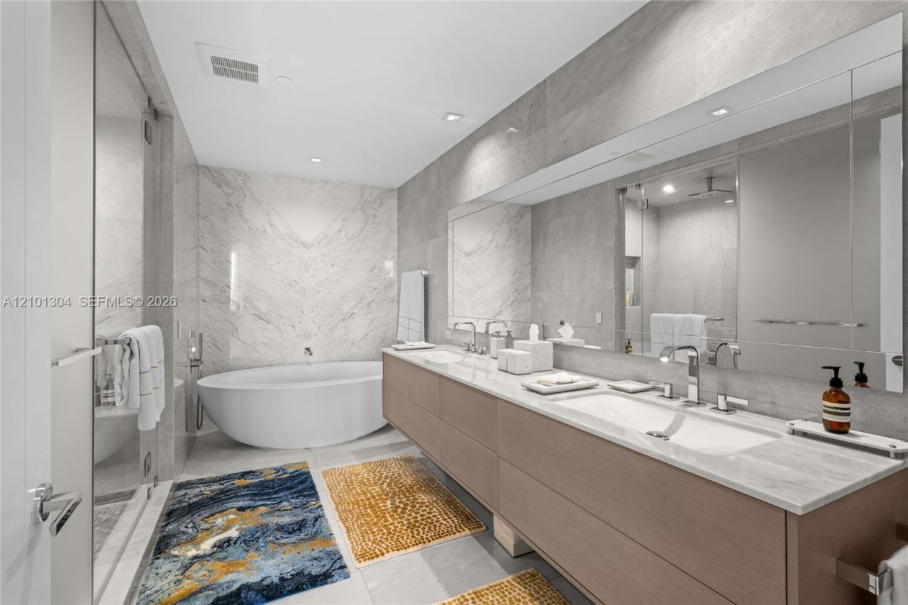 18501 Collins Ave, Unit 5101, Sunny Isles Beach, FL 33160 Photo