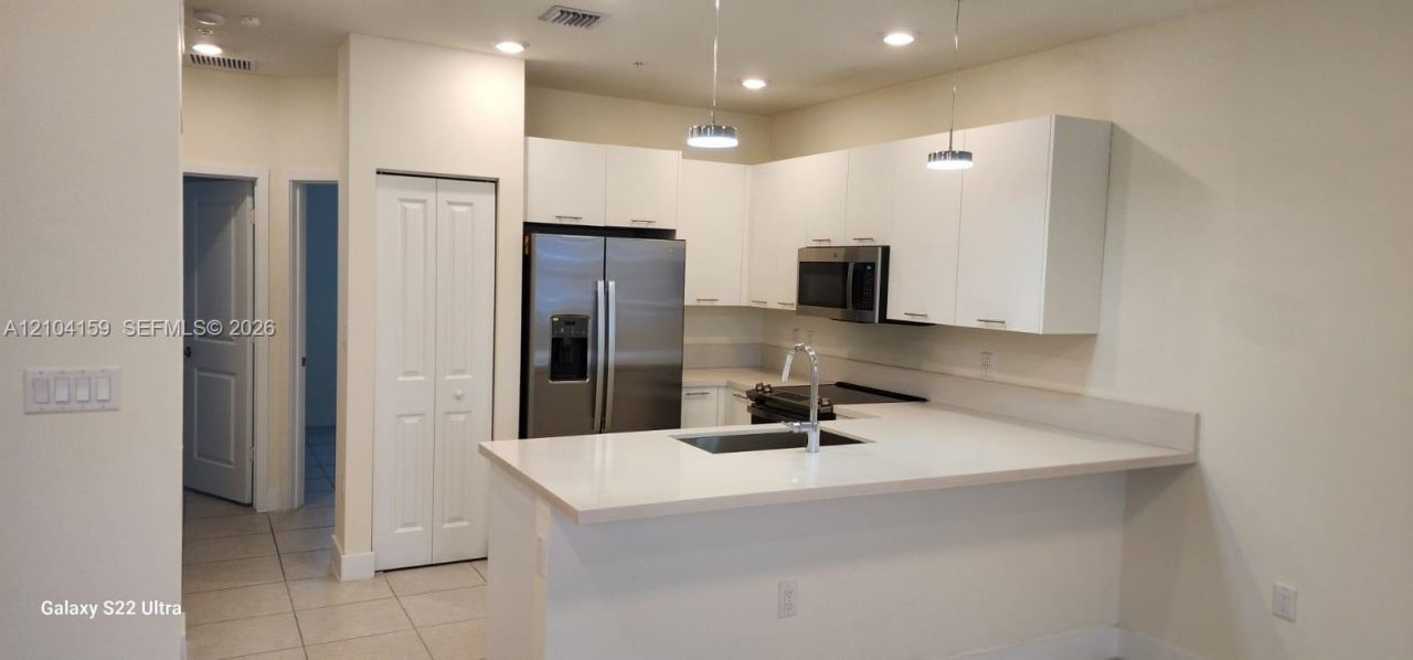 10270 NW 66th St , Unit 301, Doral, FL 33178 Photo