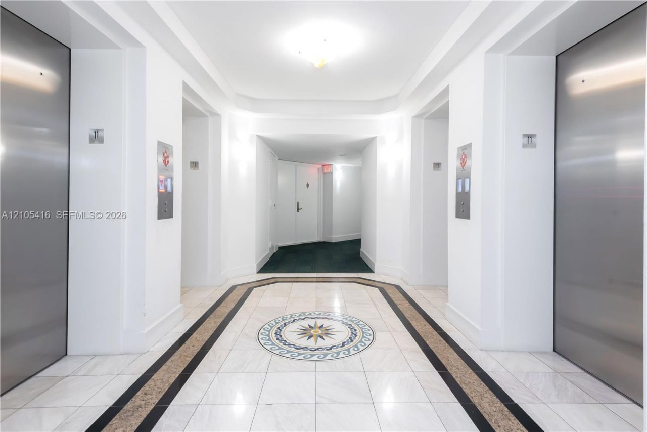 6301 Collins Ave , Unit 1105, Miami Beach, FL 33141 Photo