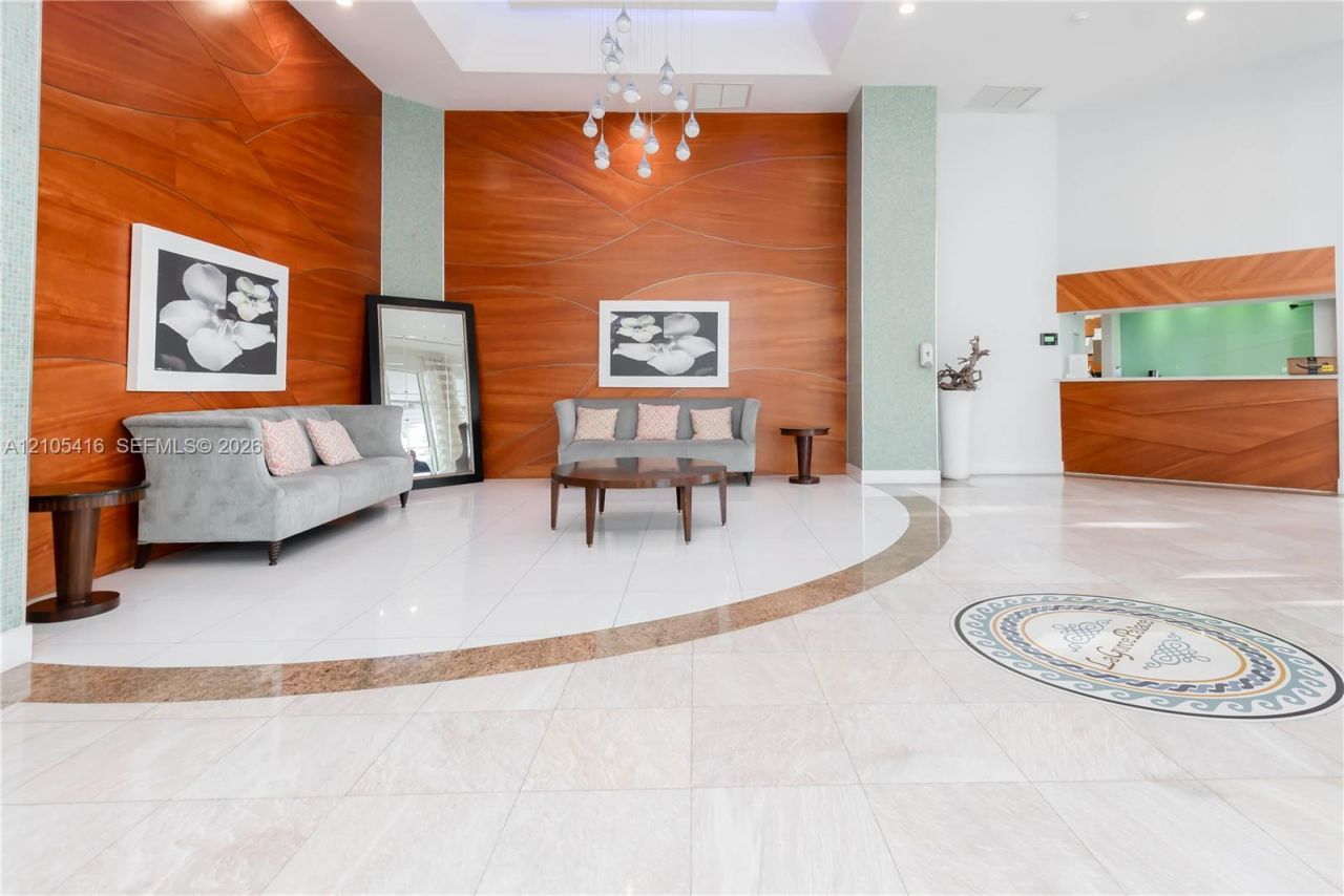 6301 Collins Ave , Unit 1105, Miami Beach, FL 33141 Photo