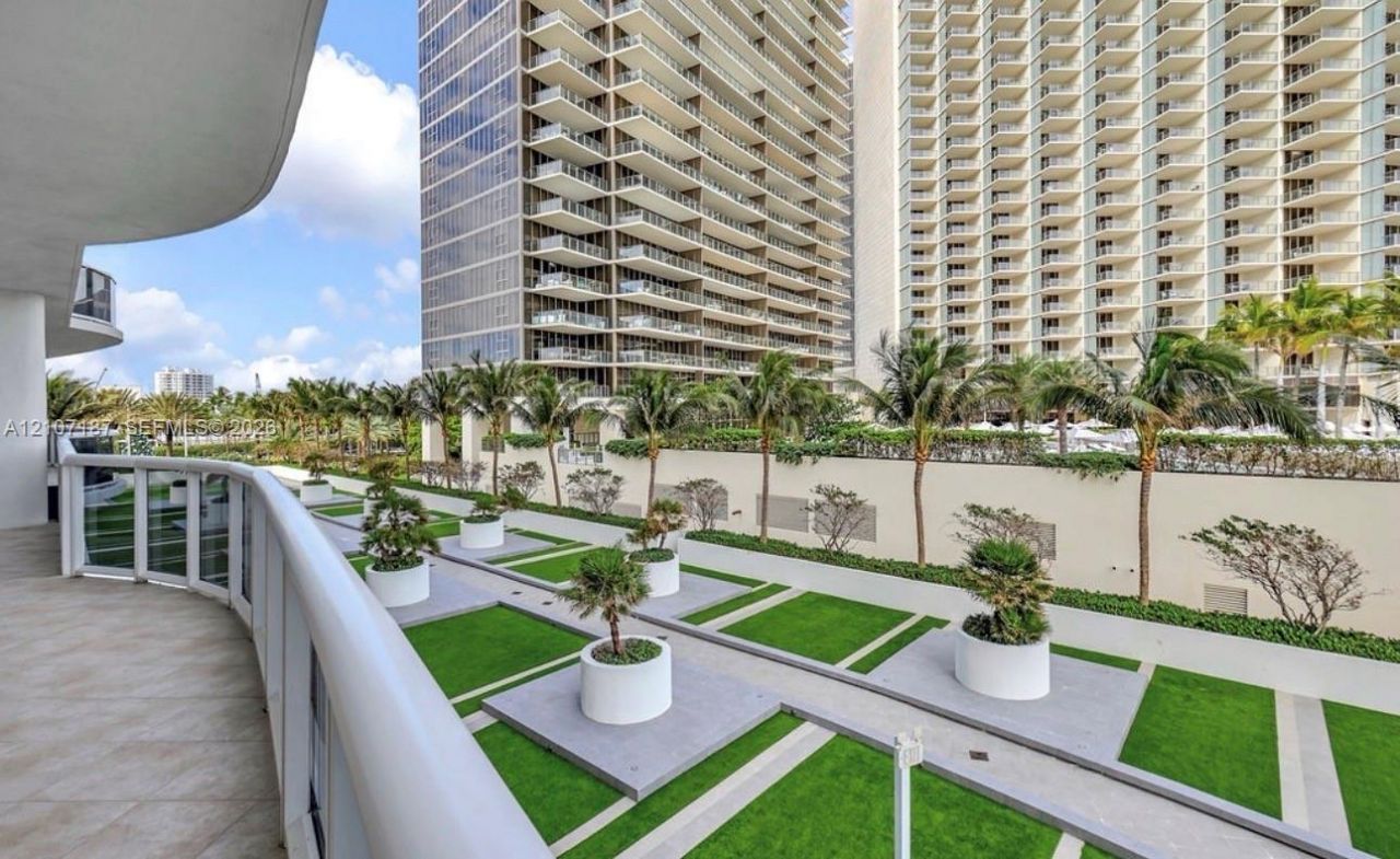 9601 Collins Ave, Unit 403, Bal Harbour, FL 33154 Photo