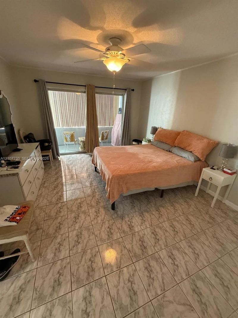 215 SE 3rd Ave , Unit 102D, Hallandale Beach, FL 33009 Photo