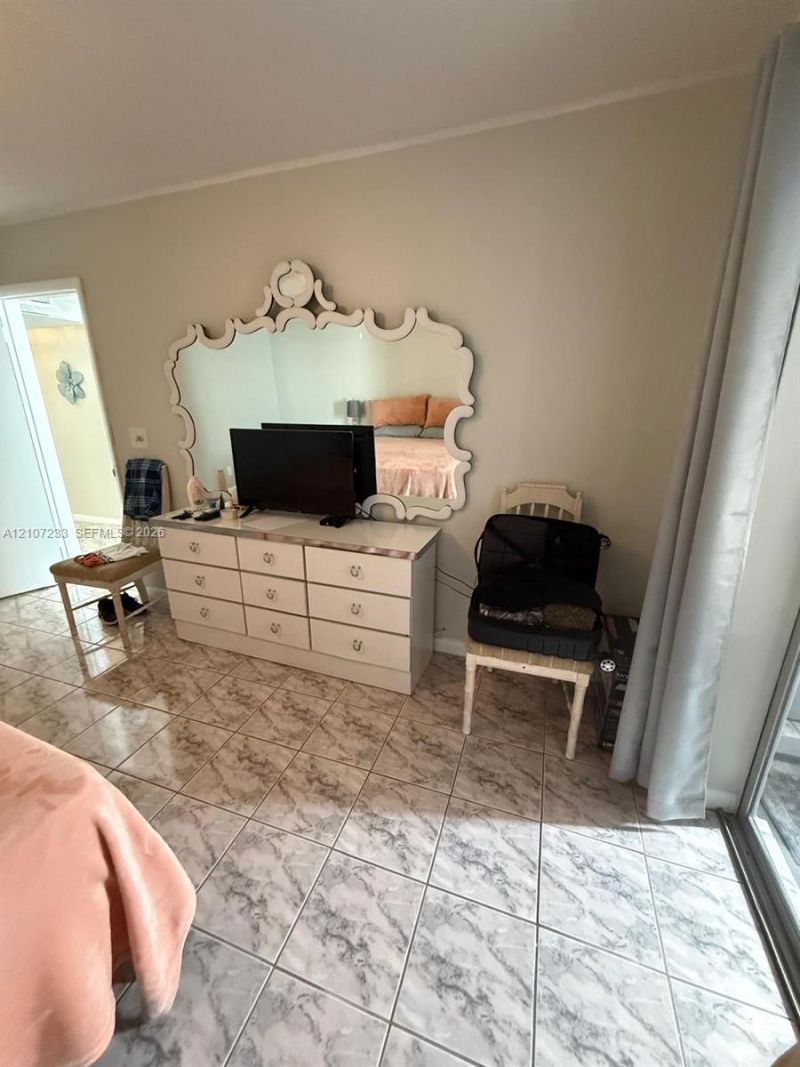 215 SE 3rd Ave , Unit 102D, Hallandale Beach, FL 33009 Photo