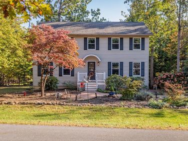 340 ELK LN, MCGAHEYSVILLE, VA 22840