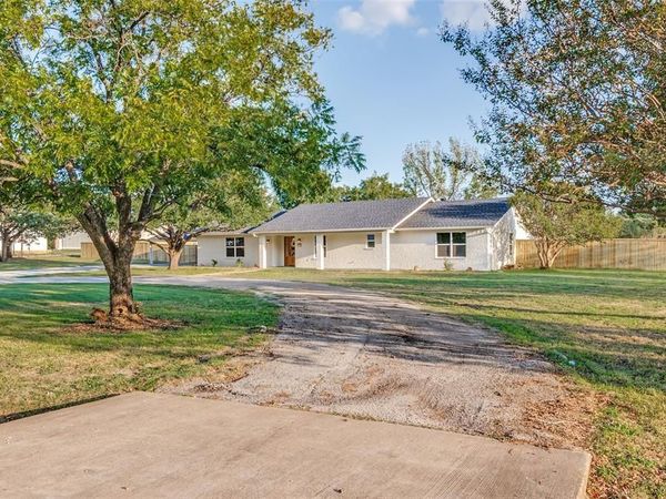 119 Wildwood Court, Mansfield, TX 76063