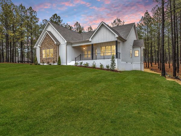 1075 Cumberland Circle, Jasper, TN 37347